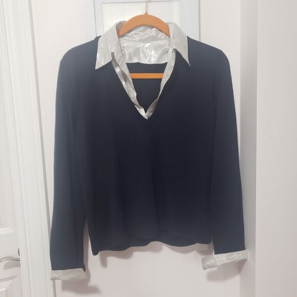 Tory Burch Sweaters - TORY BURCH Navy Dickie V-Neck Wool Pullover White Removable Collar/Cuffs M UUU